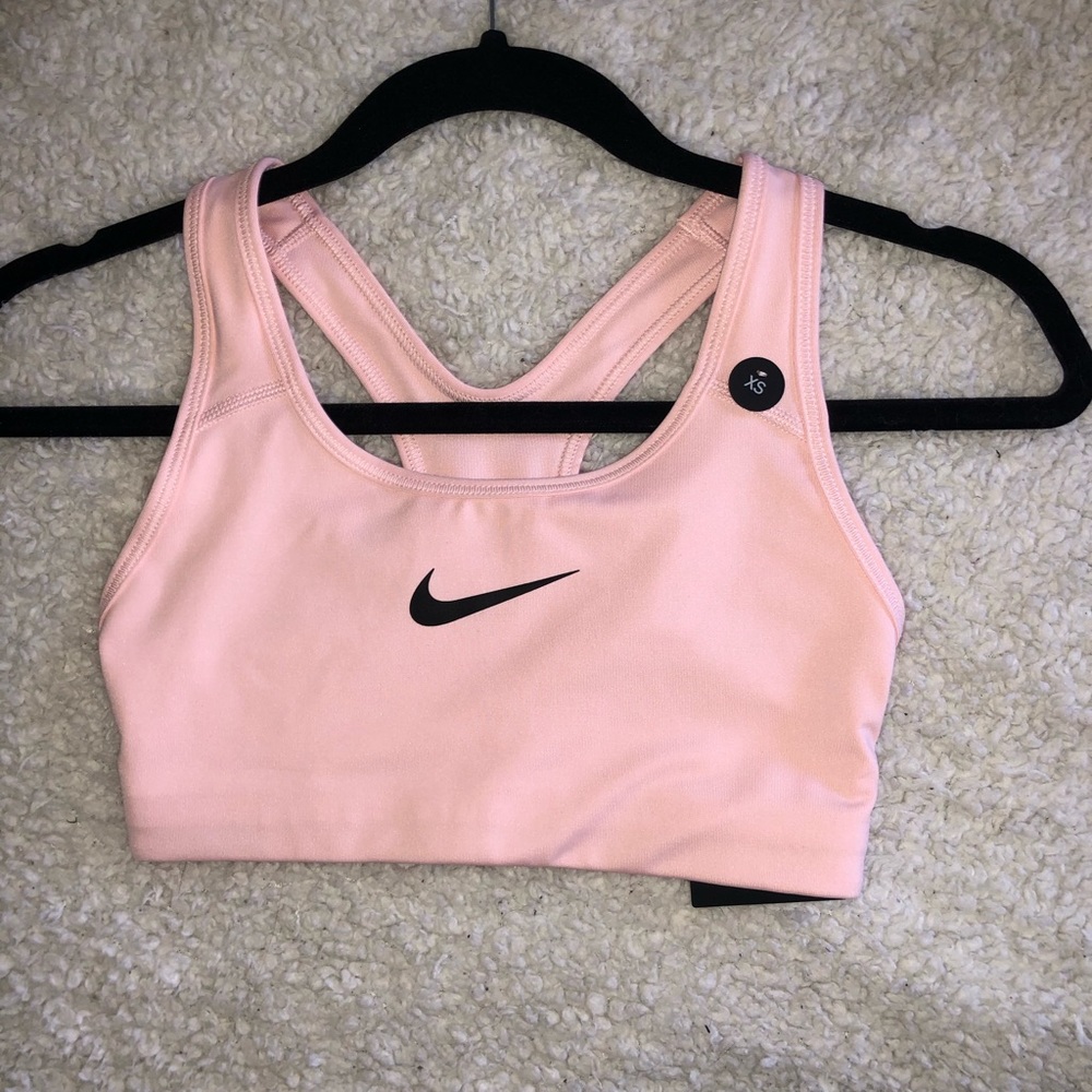 NWT Nike Sports Bra